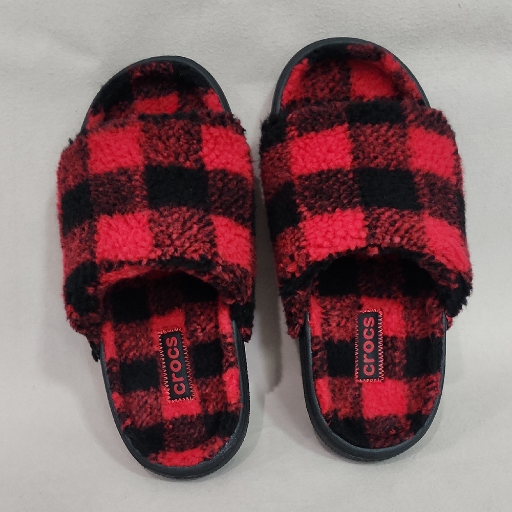 Crocs Fuzzy Buffalo Check Slide Slippers  M5/W7
